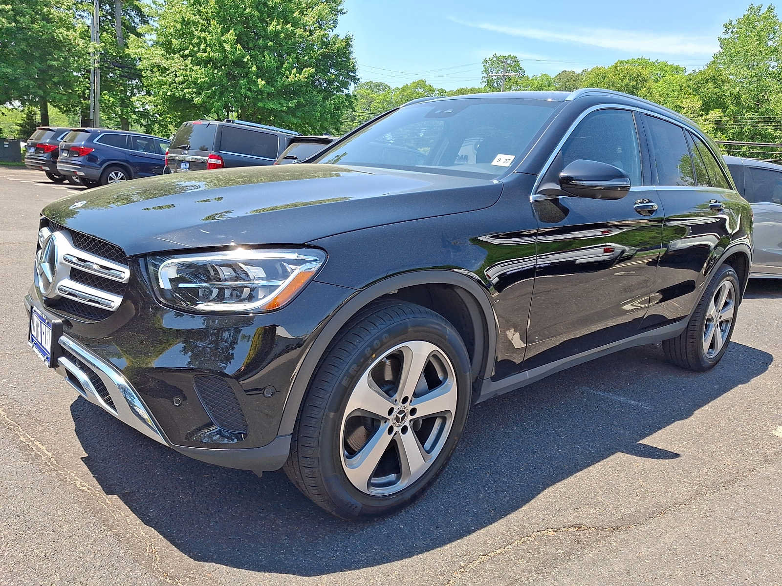 Used 2022 Mercedes-Benz GLC 300 4MATIC image 3