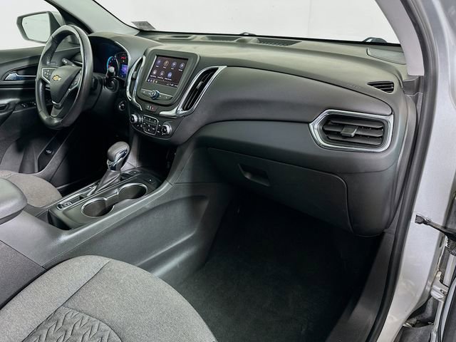 Used 2022 Chevrolet Equinox LT w/ Driver Convenience Package image 27
