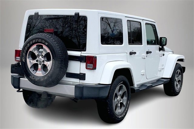 Used 2017 Jeep Wrangler Unlimited Sahara w/ Dual Top Group image 10