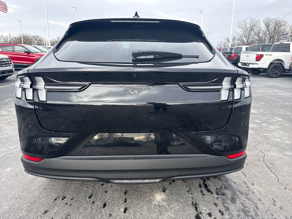 Used 2023 Ford Mustang Mach-E Select image 8