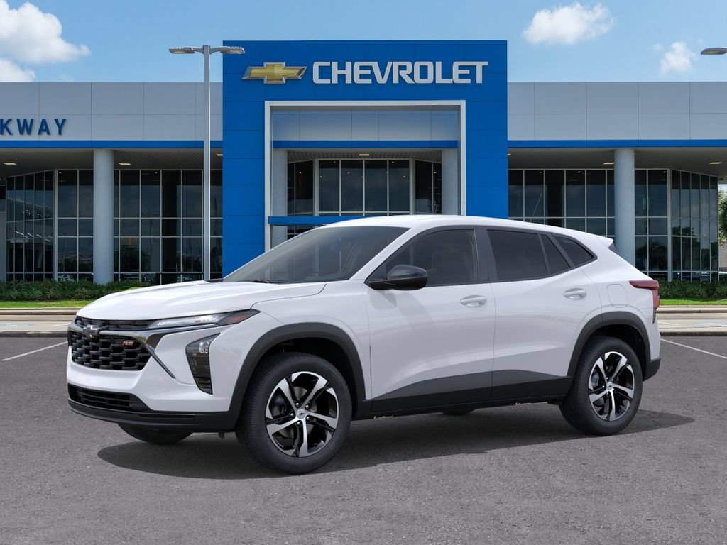 New 2026 Chevrolet Trax RS w/ Driver Confidence Package FWD image 2