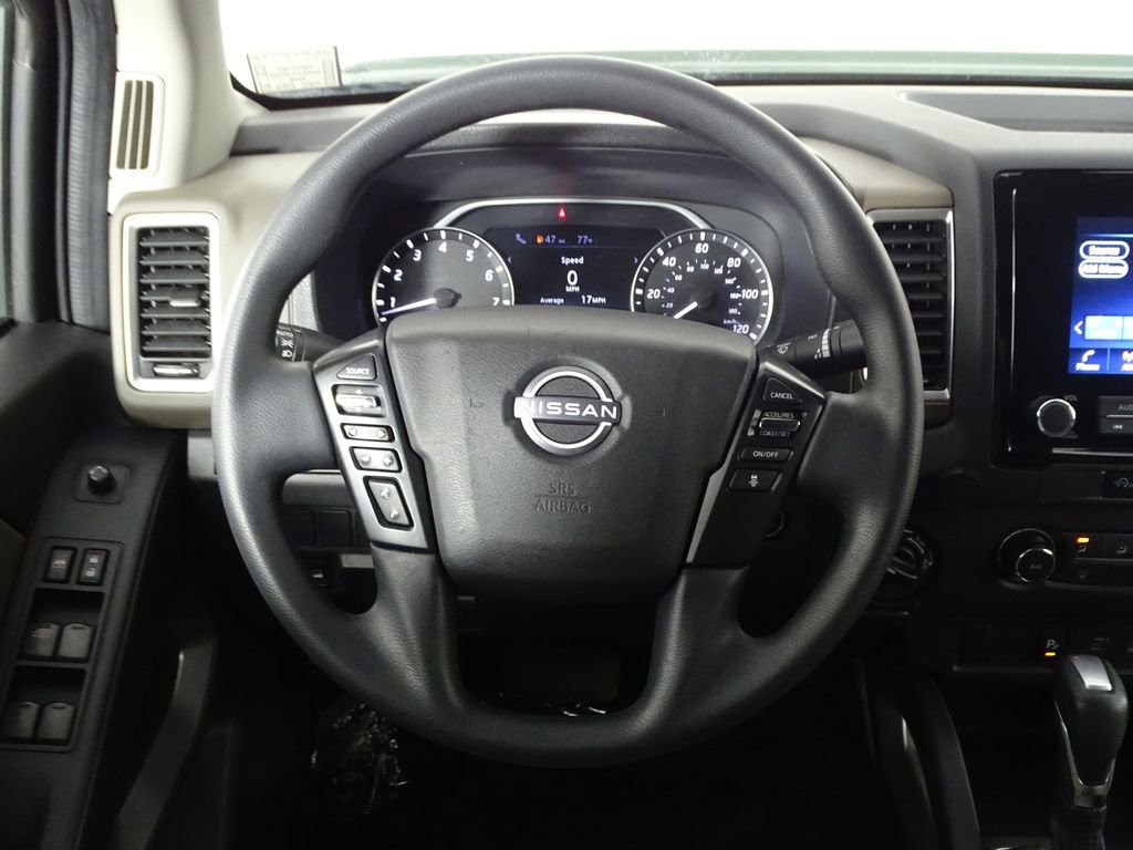 Used 2023 Nissan Frontier SV w/ Technology Package image 23