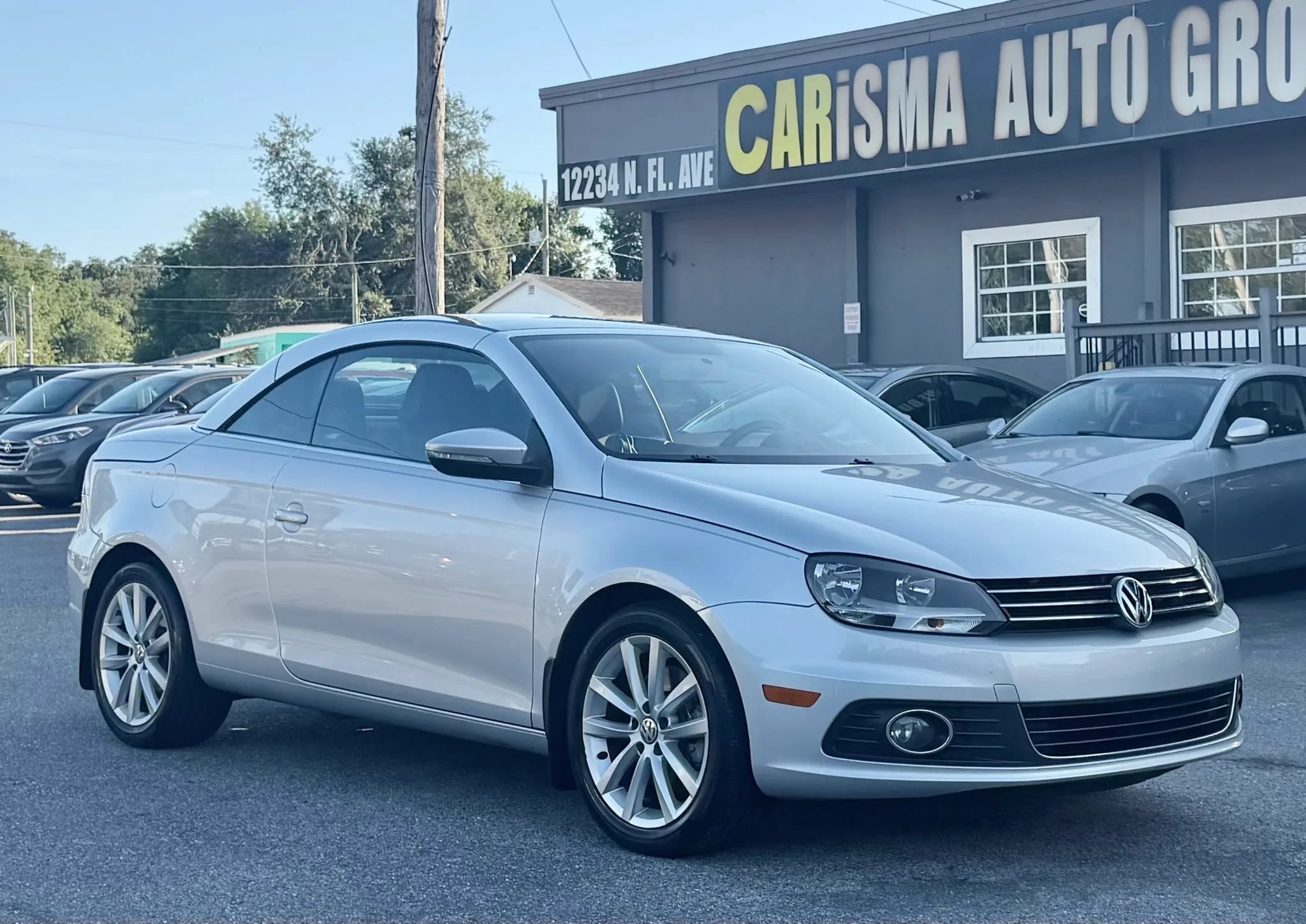 Used 2015 Volkswagen Eos Komfort FWD image 2