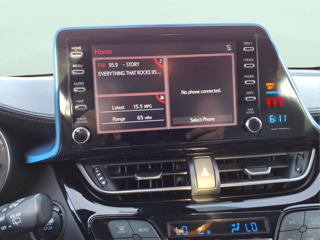 Used 2019 Toyota C-HR XLE image 18