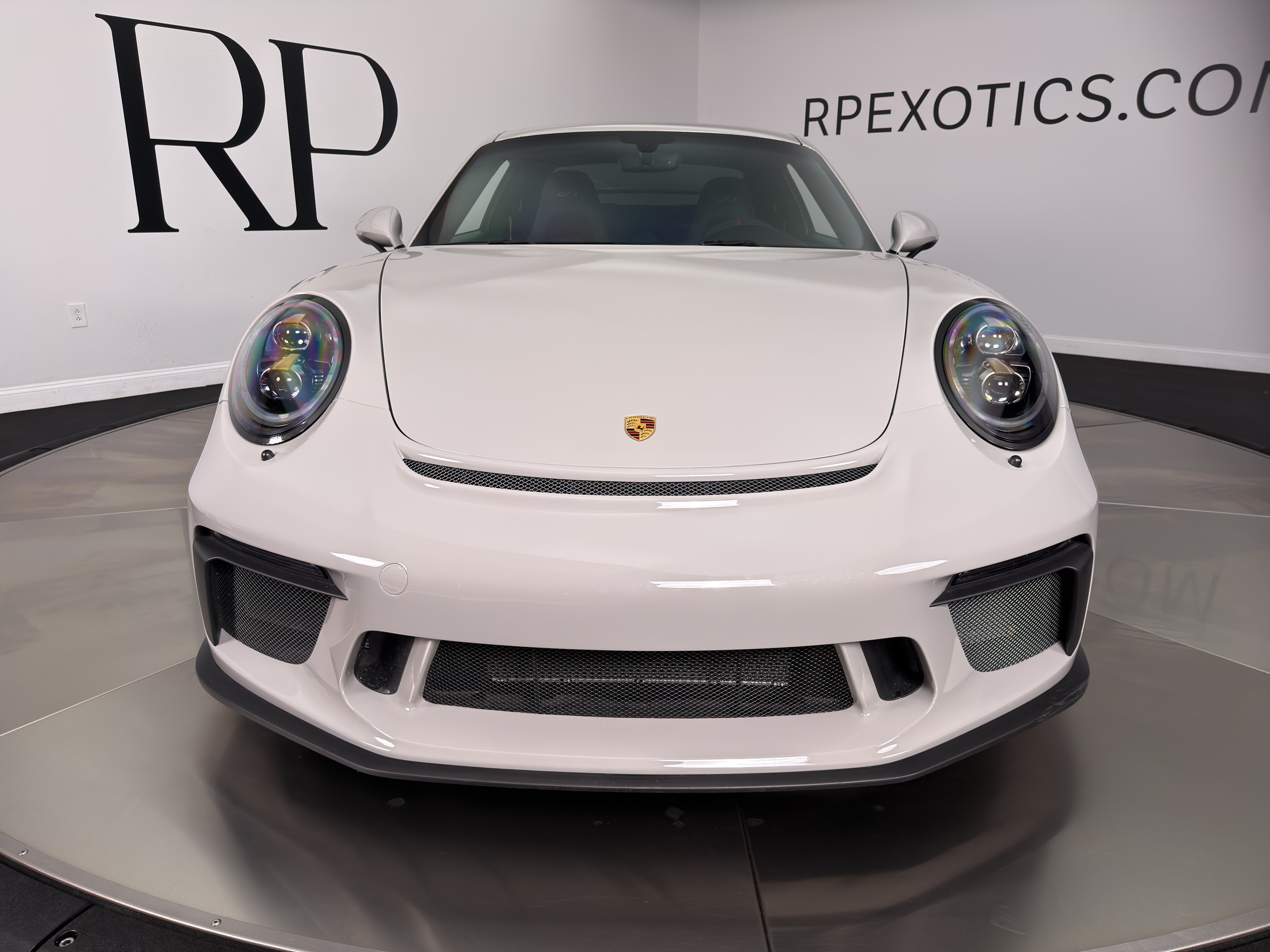 Used 2018 Porsche 911 GT3 RWD image 9