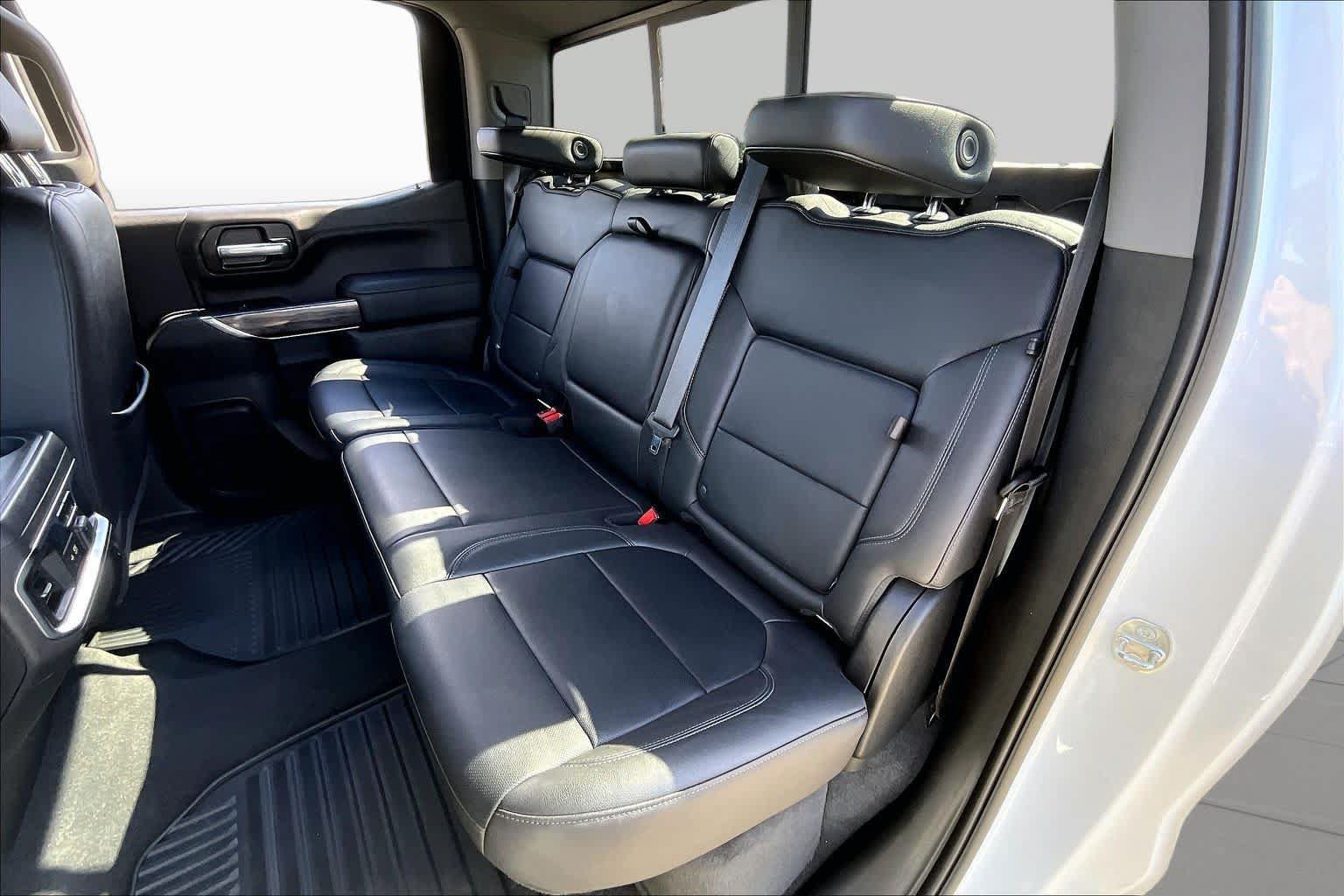 Used 2021 Chevrolet Silverado 1500 LTZ w/ LTZ Convenience Package II AWD/4WD image 20