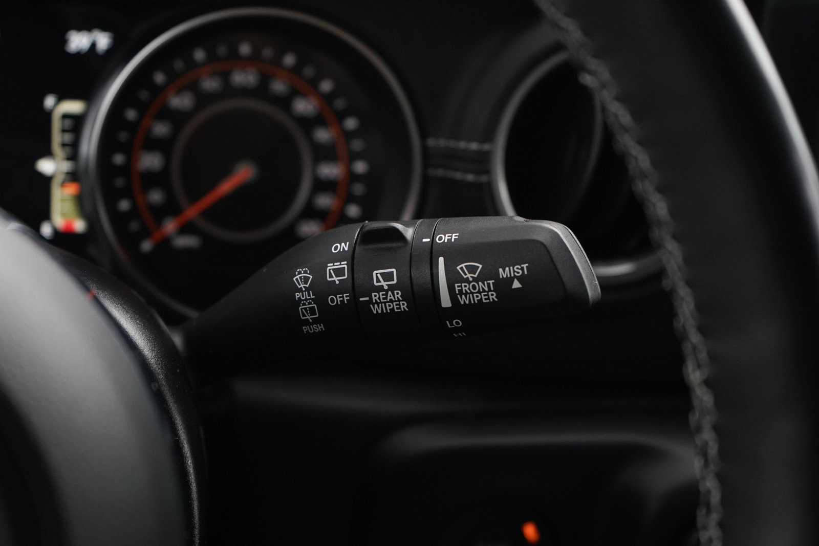 Used 2022 Jeep Wrangler Unlimited Sahara w/ Cold Weather Group image 17