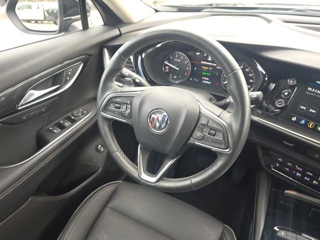 Used 2023 Buick Envision Essence image 37