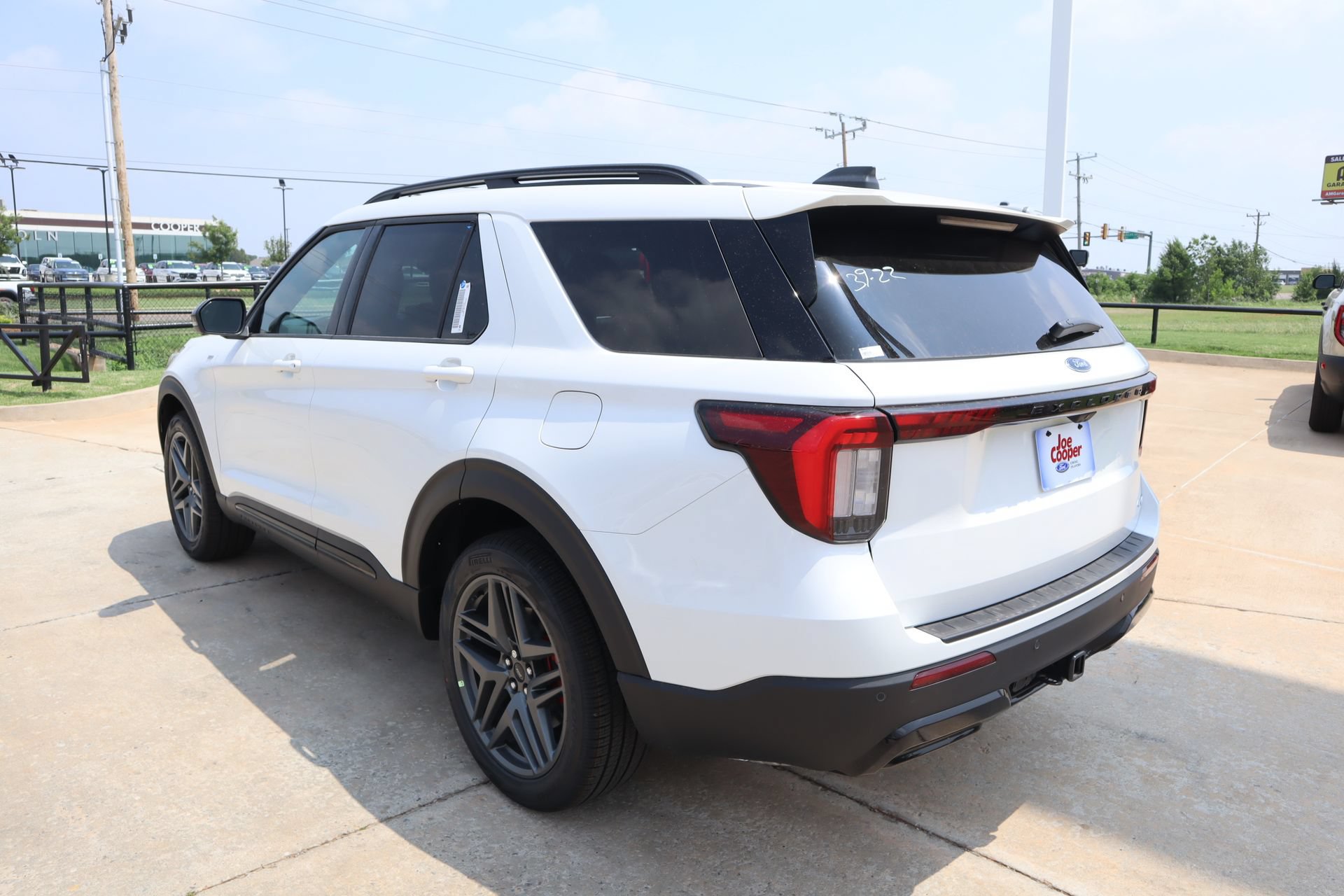 New 2026 Ford Explorer ST-Line w/ ST-Line Street Pack AWD/4WD image 26