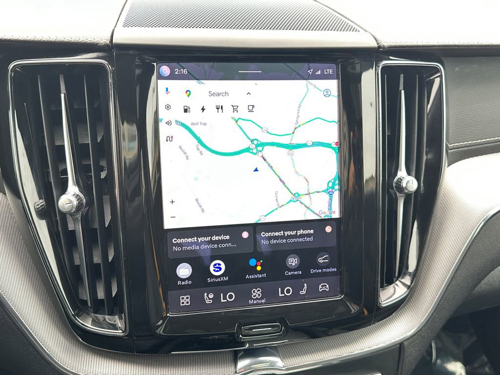 Used 2022 Volvo XC60 T8 Polestar image 32