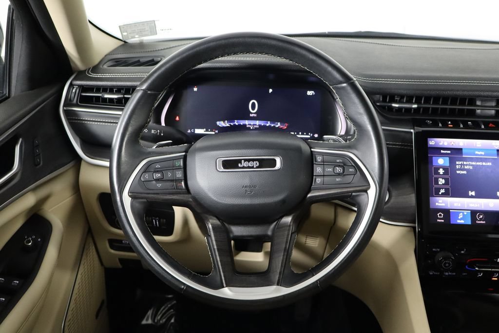 Used 2021 Jeep Grand Cherokee L Limited AWD/4WD image 7