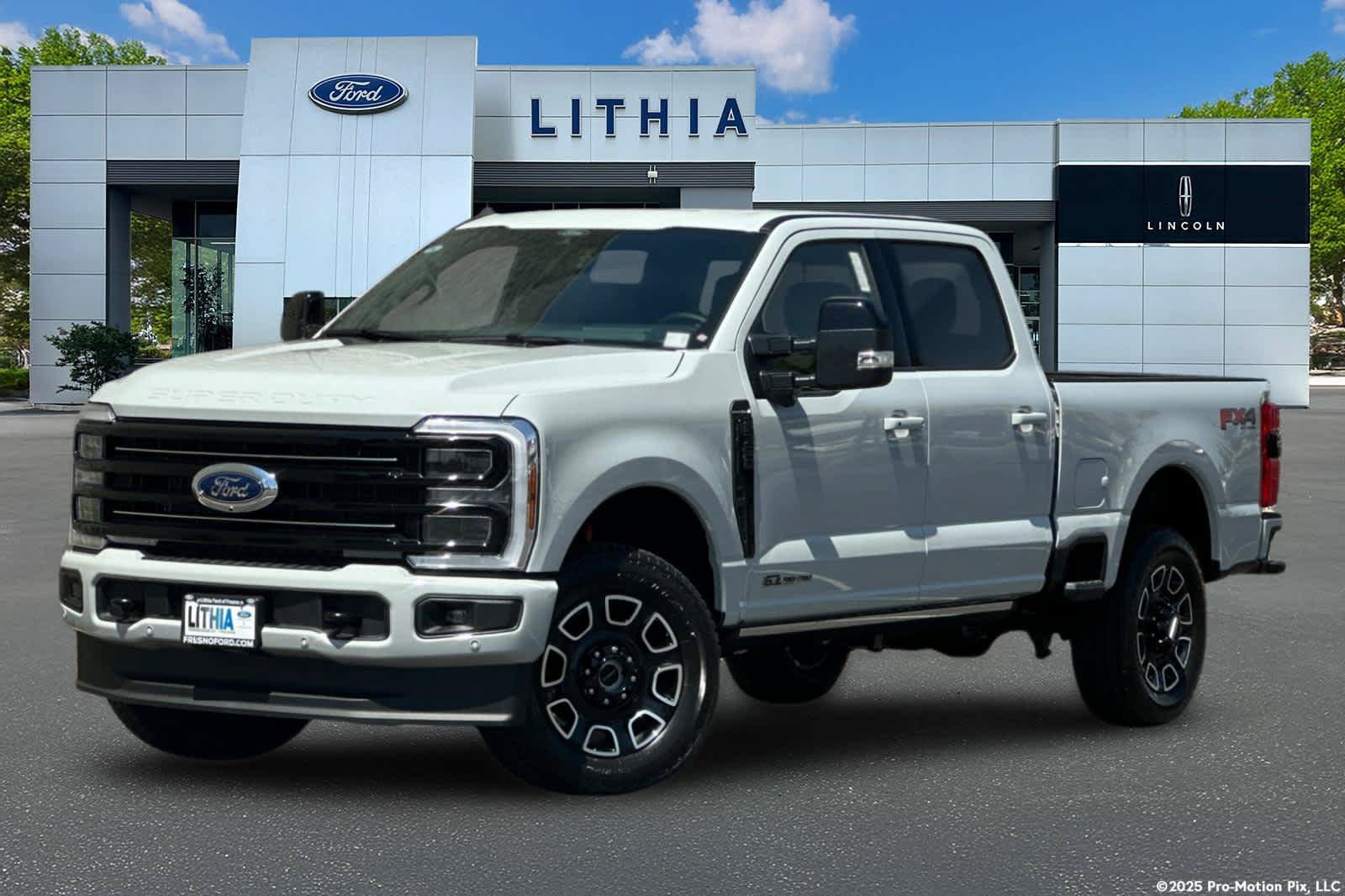 New 2026 Ford F350 Platinum w/ FX4 Off-Road Package