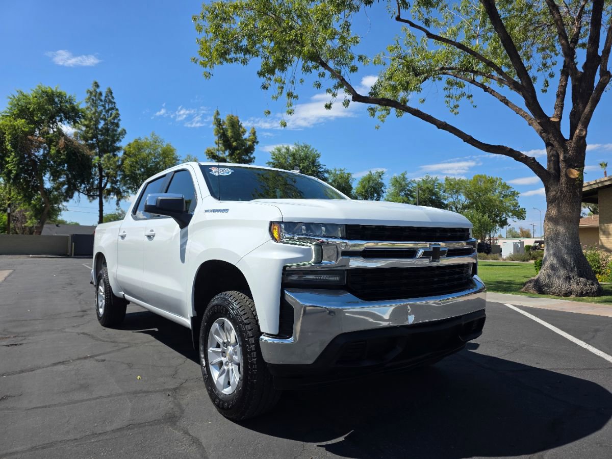 Used 2021 Chevrolet Silverado 1500 LT image 1