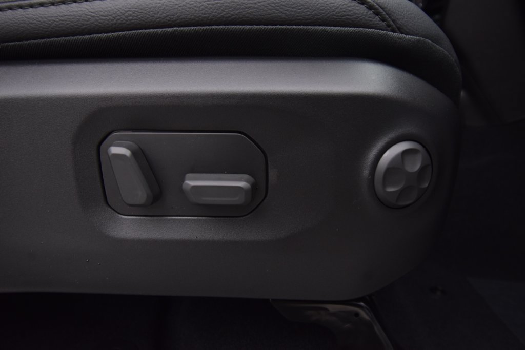 New 2026 Jeep Gladiator Sport AWD/4WD image 17