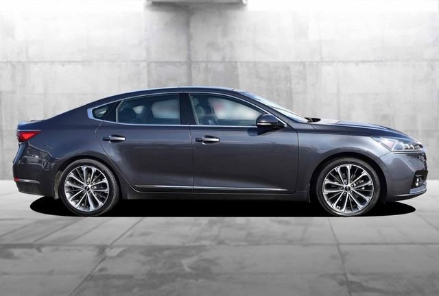 Used 2019 Kia Cadenza Technology image 5