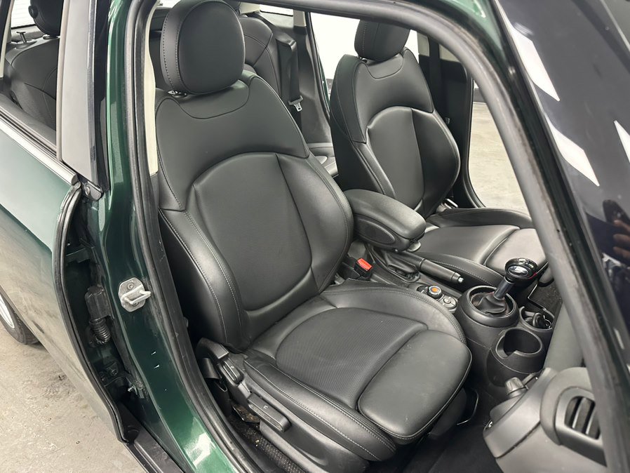 Used 2019 MINI Cooper S w/ Storage Package image 36