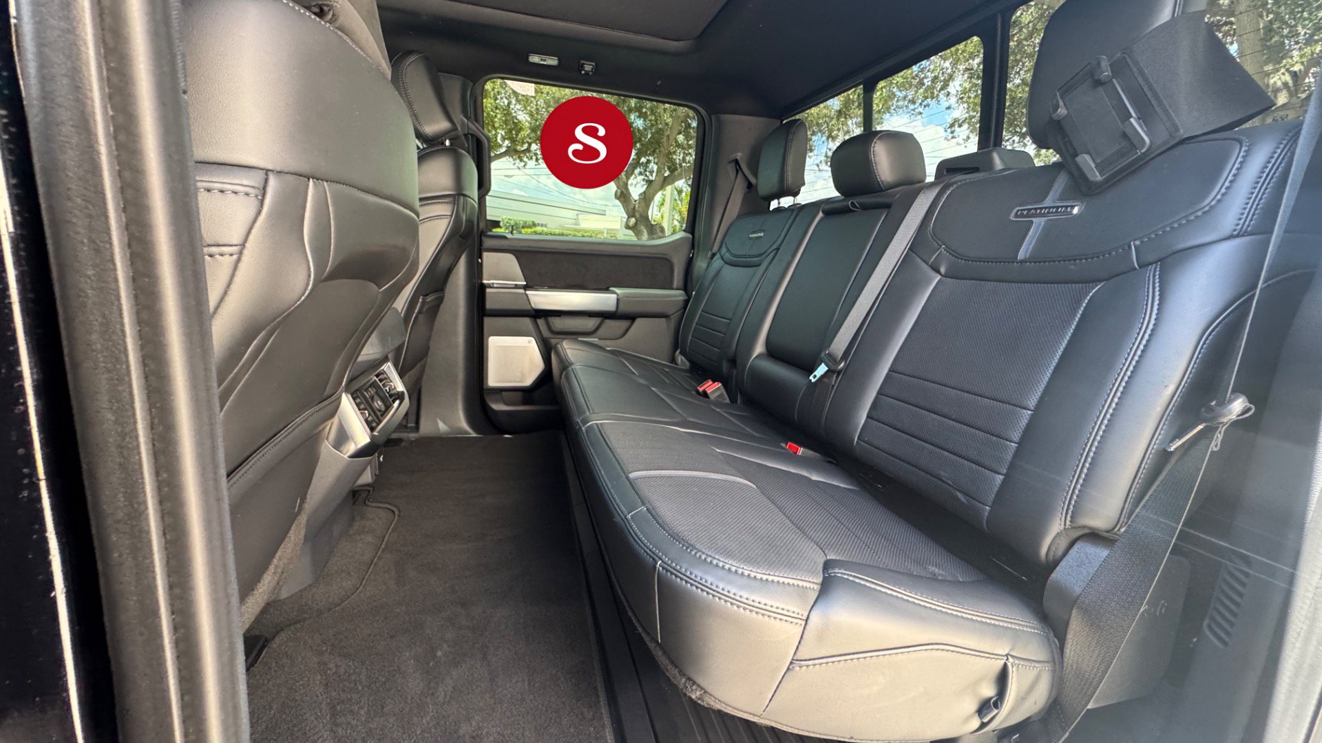 Used 2025 Ford F250 Platinum AWD/4WD image 23