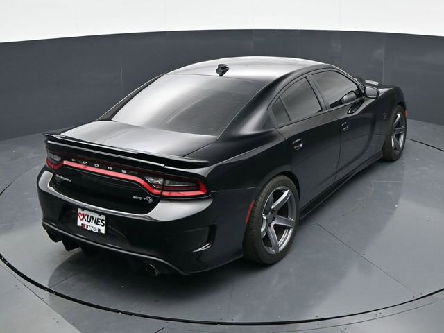 Used 2018 Dodge Charger SRT Hellcat w/ Harman/Kardon Audio Group RWD image 27