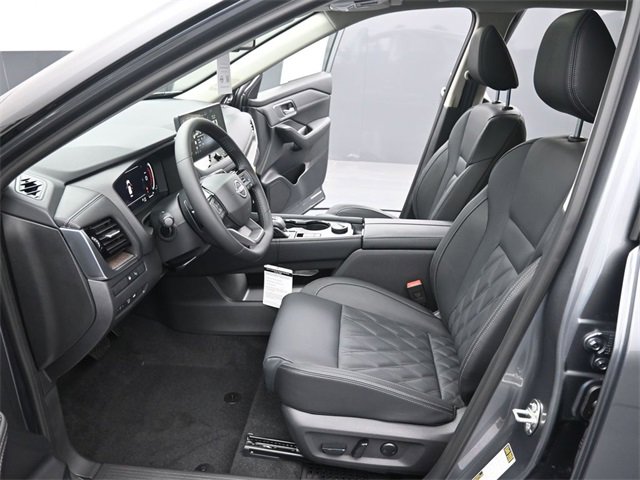 New 2026 Nissan Rogue Platinum image 26