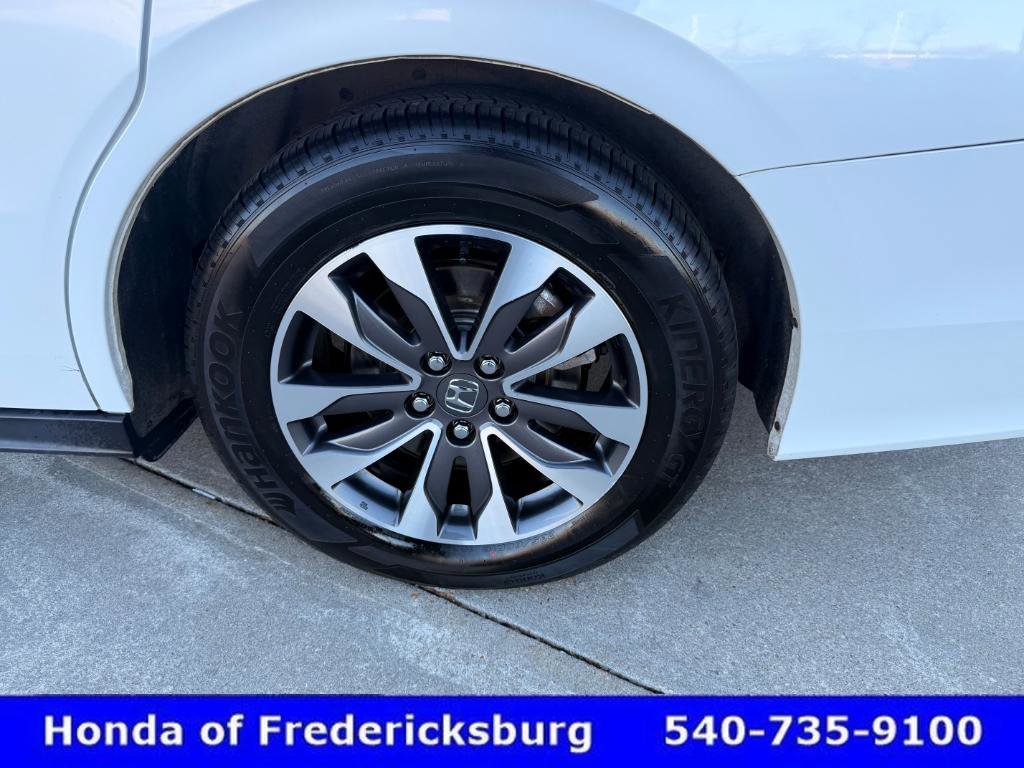 Certified 2022 Honda Odyssey EX-L image 3