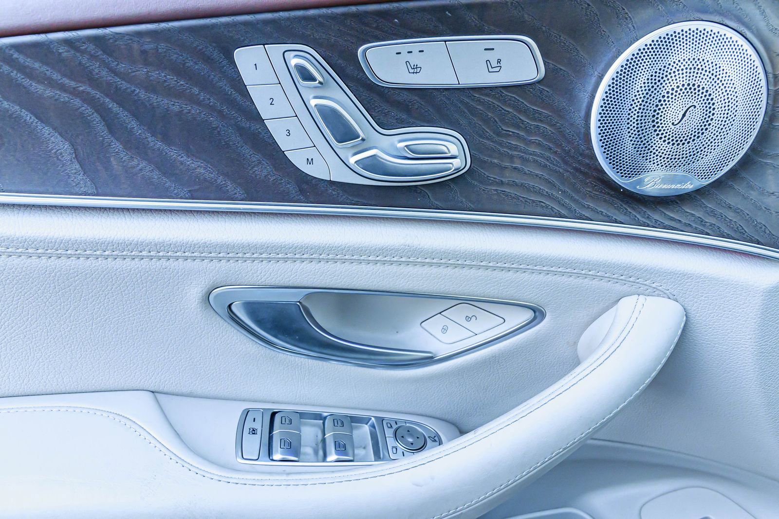 Used 2019 Mercedes-Benz E 300 image 23