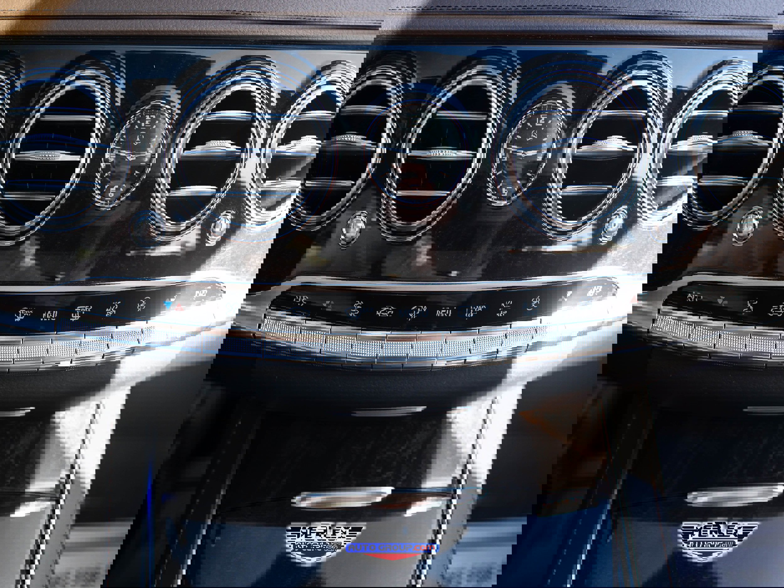 Used 2017 Mercedes-Benz S 550 4MATIC Sedan image 35