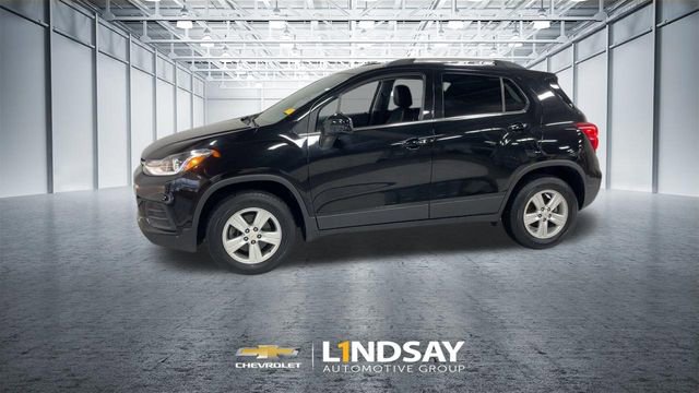 Used 2020 Chevrolet Trax LT w/ LT Convenience Package image 6