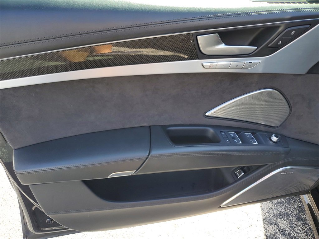 Used 2015 Audi S8 w/ Full Leather Package image 19