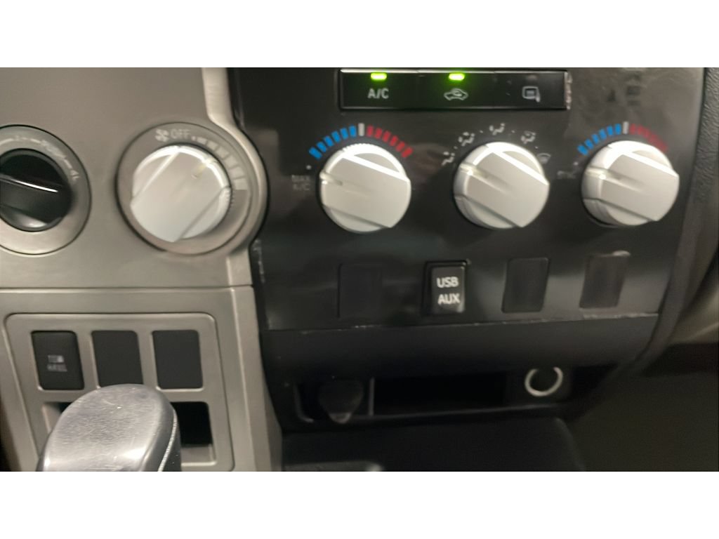 Used 2011 Toyota Tundra 4x4 Double Cab w/ SR5 Pkg image 14