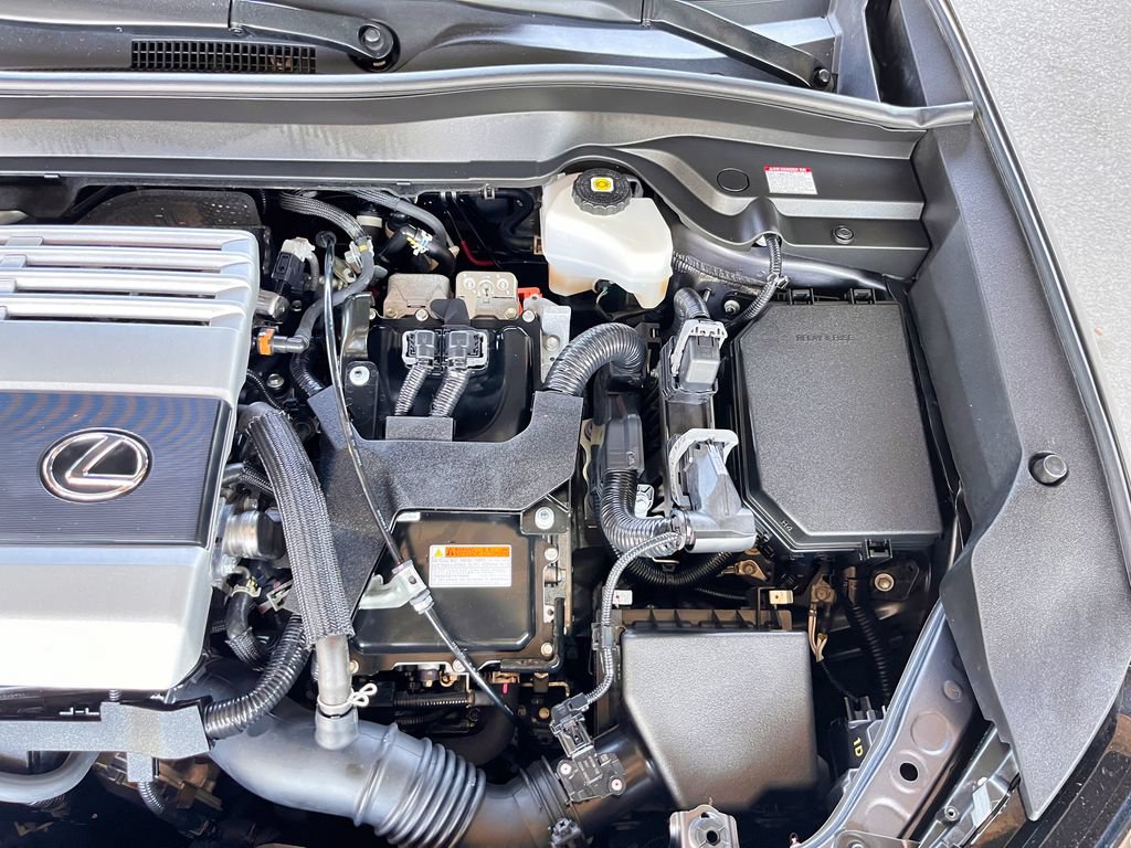 Used 2023 Lexus UX 250h AWD w/ Premium Package image 59