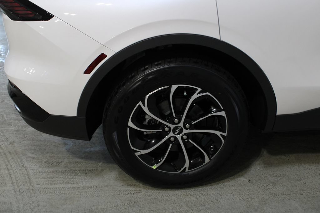 New 2026 Lincoln Nautilus Reserve AWD/4WD image 28