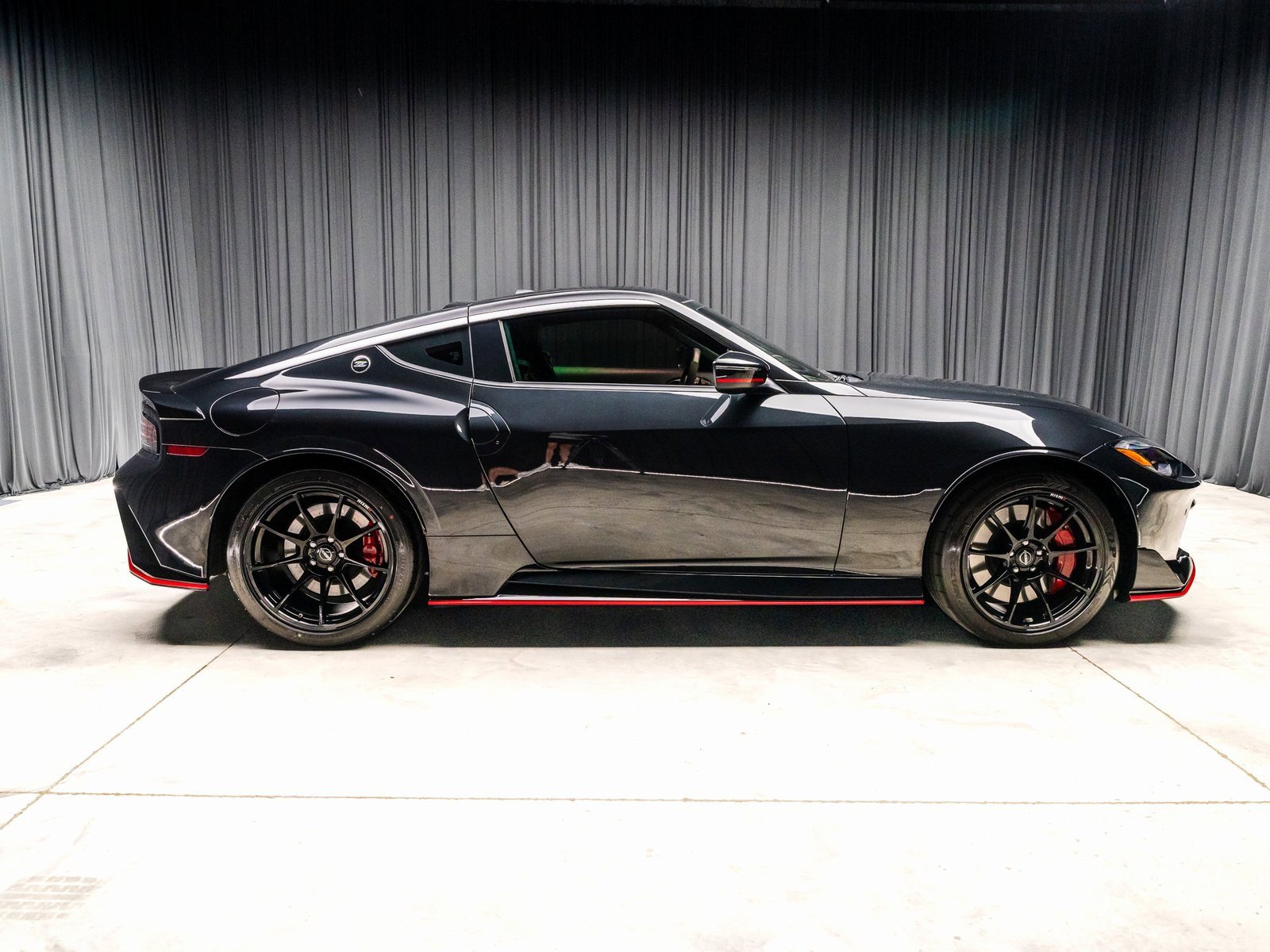 Used 2024 Nissan Z NISMO w/ Floor Mat Package image 17