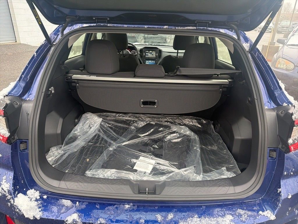 Certified 2025 Subaru Impreza 2.0i image 9