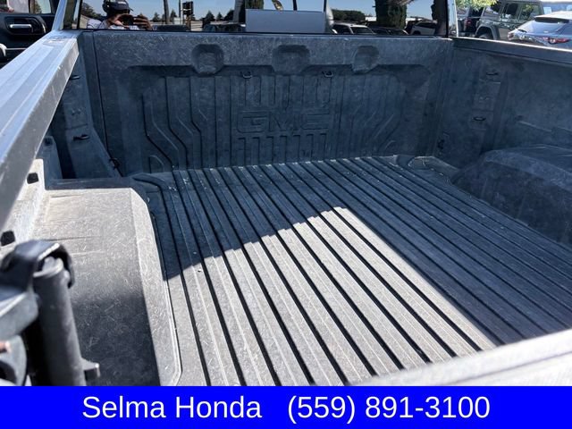 Used 2022 GMC Sierra 1500 AT4 w/ AT4 Premium Package AWD/4WD image 23