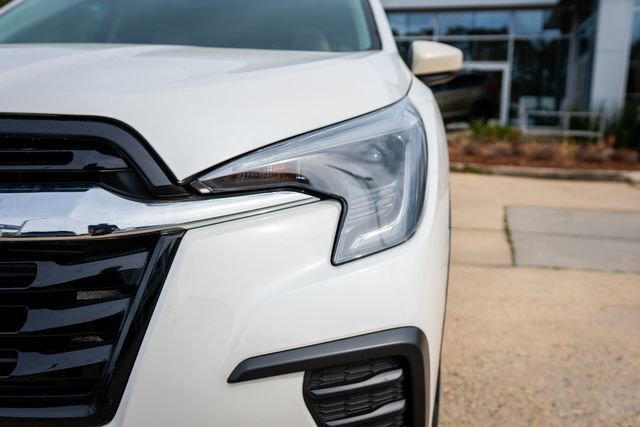 Certified 2025 Subaru Ascent Premium image 3