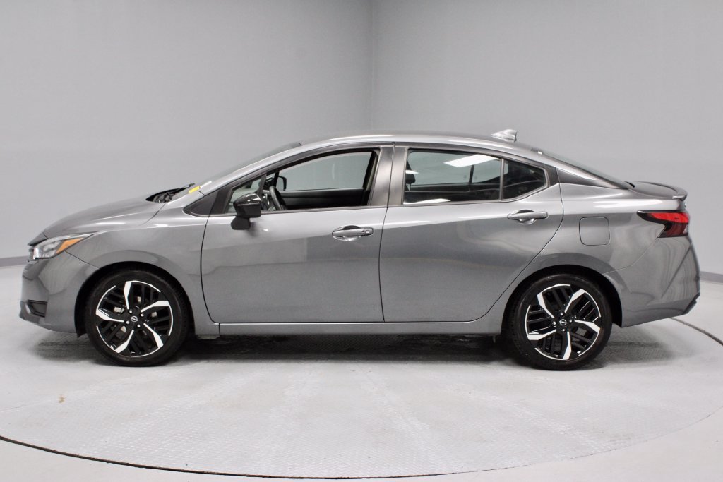 Certified 2024 Nissan Versa SR FWD image 8