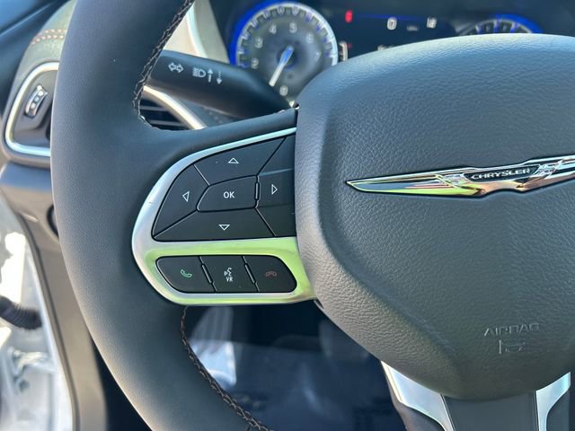 New 2026 Chrysler Pacifica Pinnacle image 13