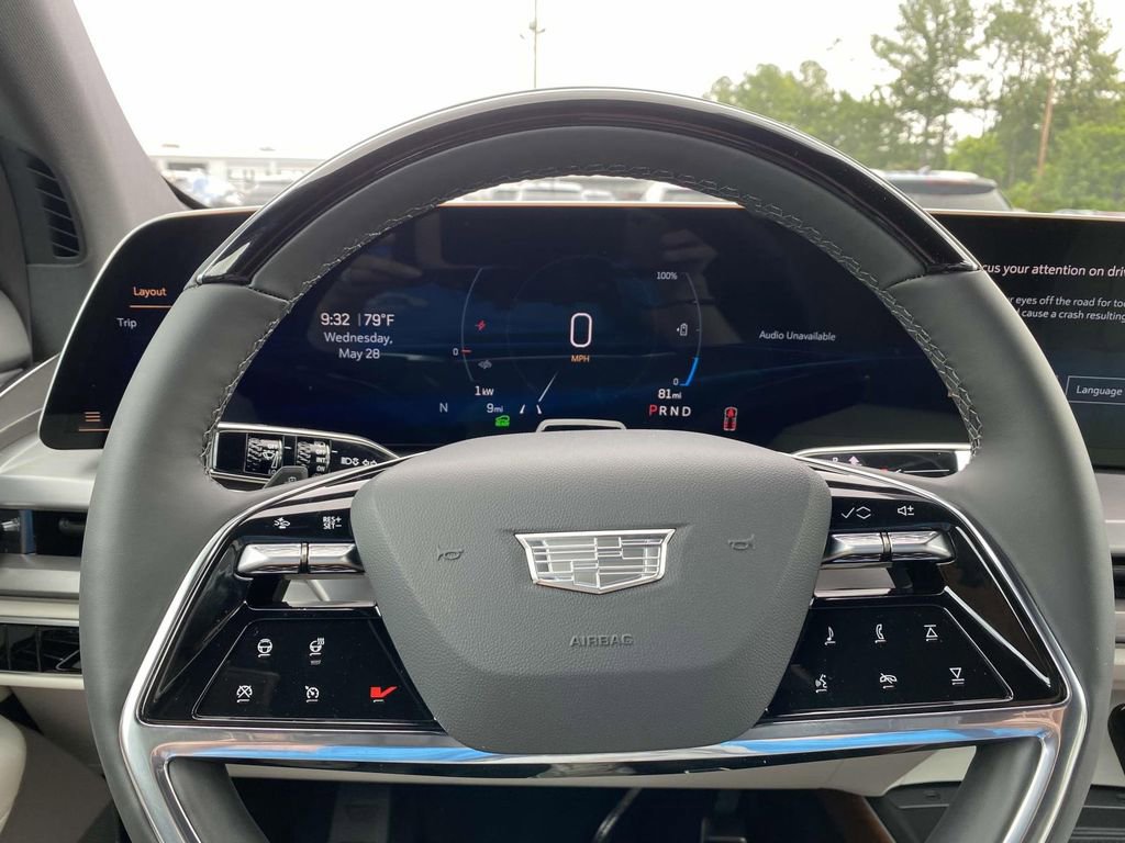 New 2026 Cadillac Vistiq Sport w/ LPO, Floor Liner Package image 19