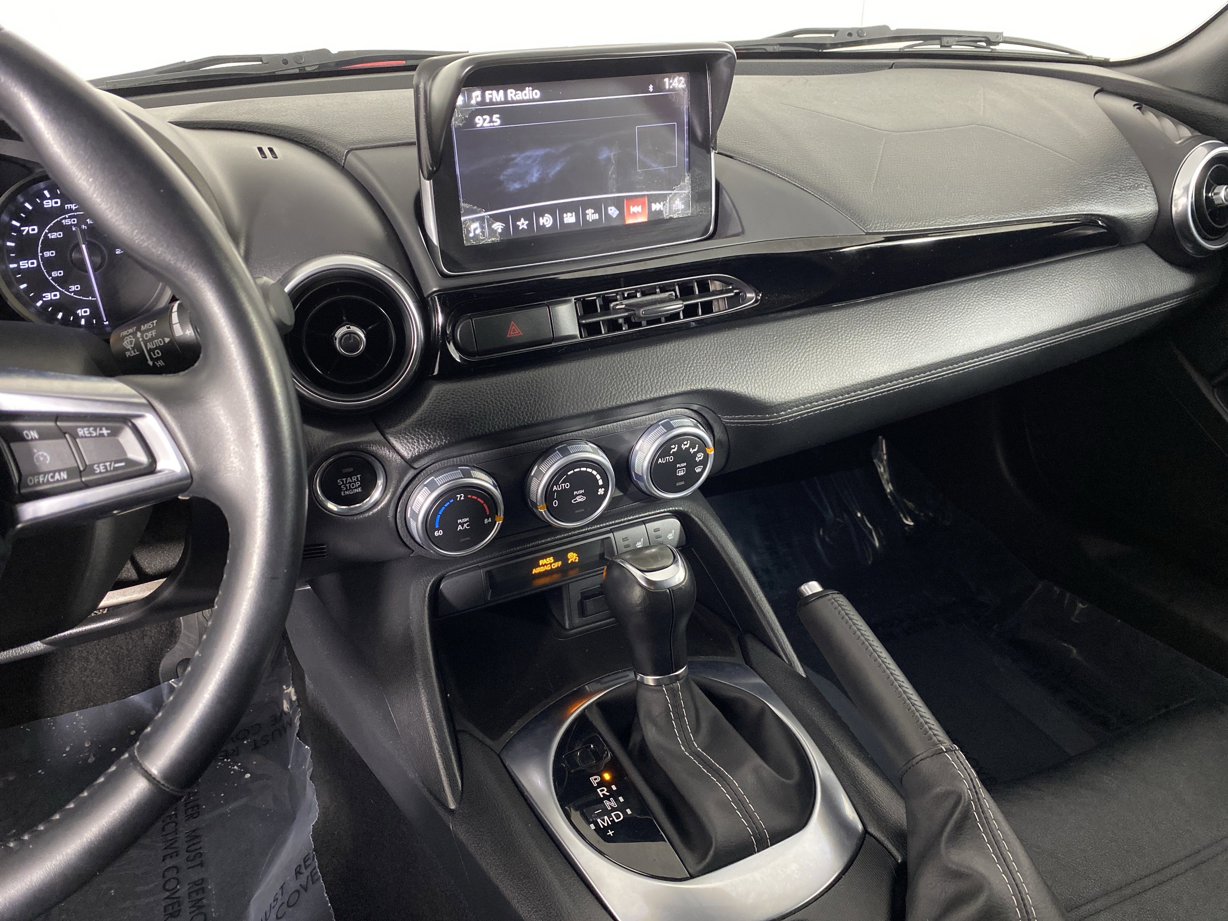 Used 2017 FIAT 124 Spider Lusso image 34