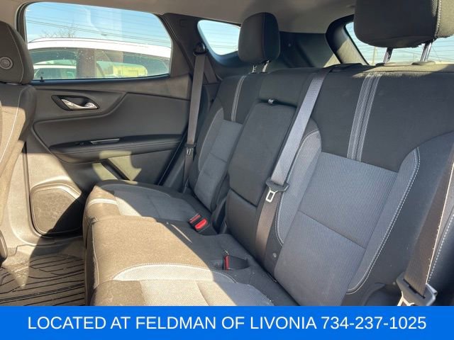 Used 2024 Chevrolet Blazer LT w/ Convenience Package image 9