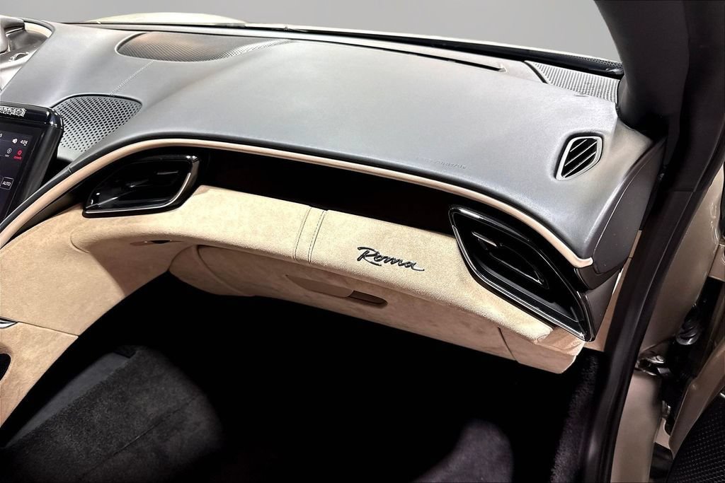 Used 2021 Ferrari Roma RWD image 23
