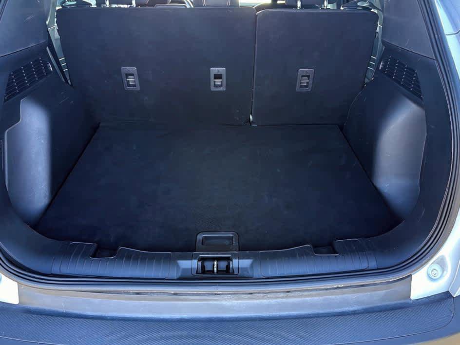 Used 2025 Ford Escape Active AWD/4WD image 9