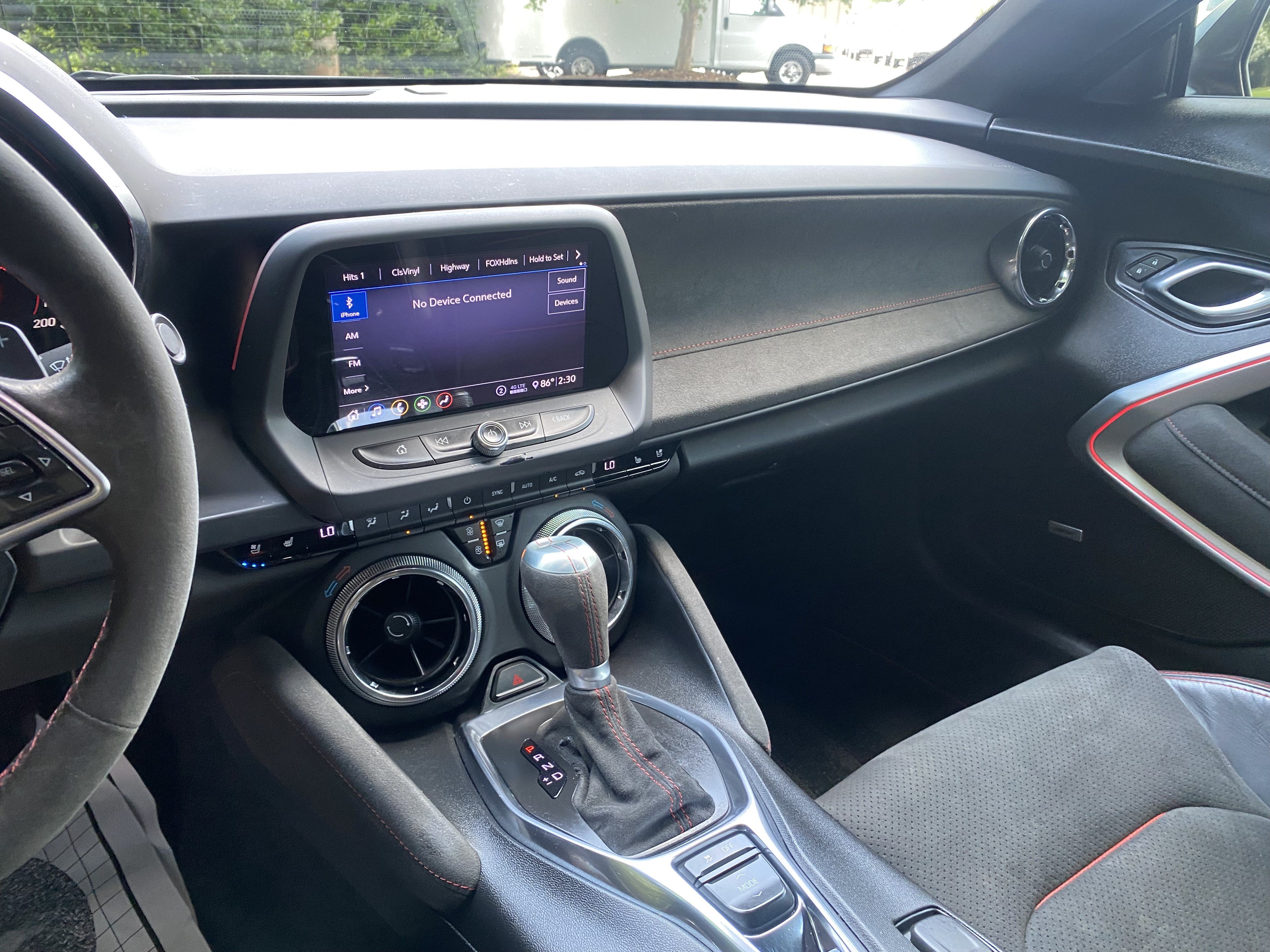 Used 2020 Chevrolet Camaro ZL1 RWD image 23