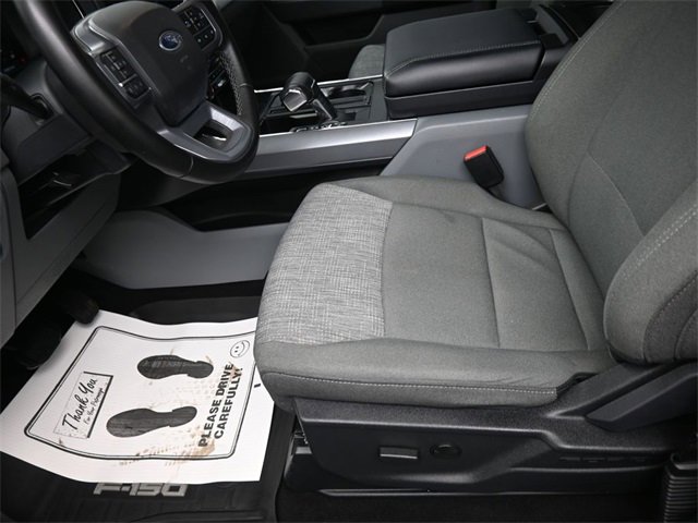 Used 2023 Ford F150 Lightning XLT image 15