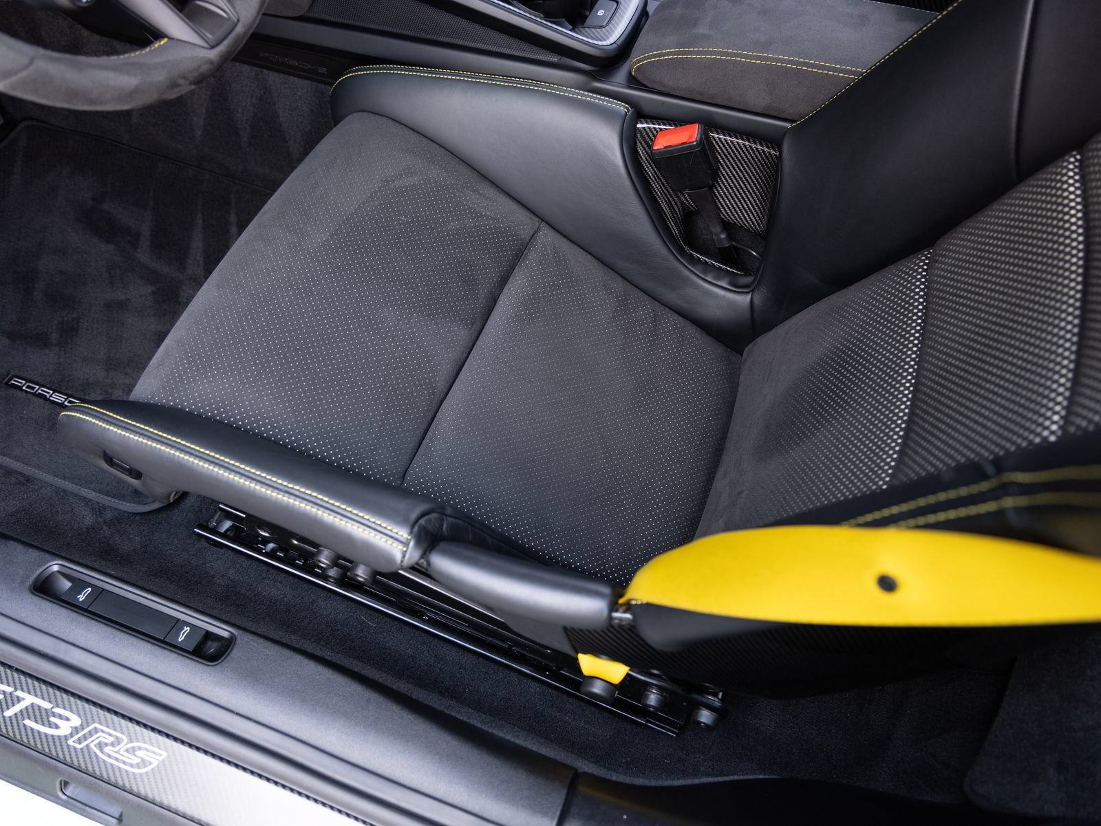 Used 2024 Porsche 911 GT3 RS RWD image 22