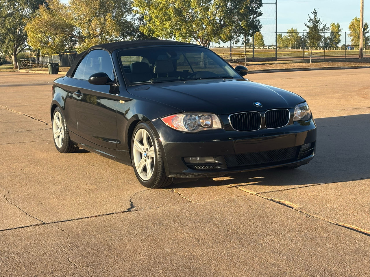 Used 2009 BMW 128i Convertible image 27