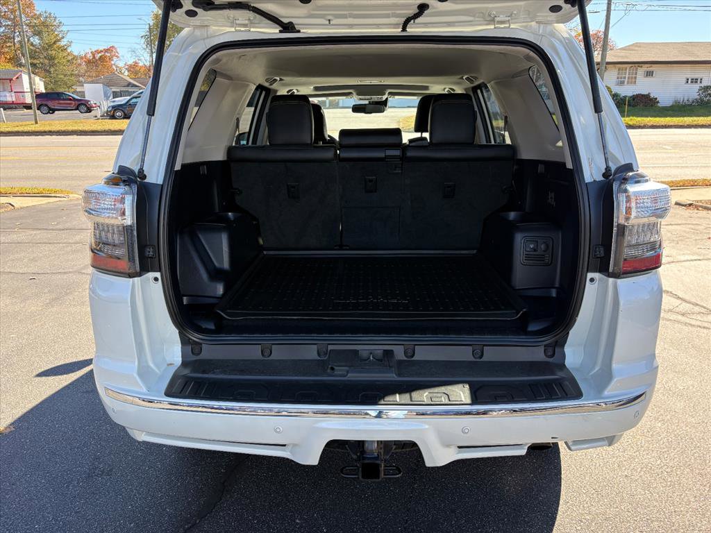 Used 2023 Toyota 4Runner Limited image 23