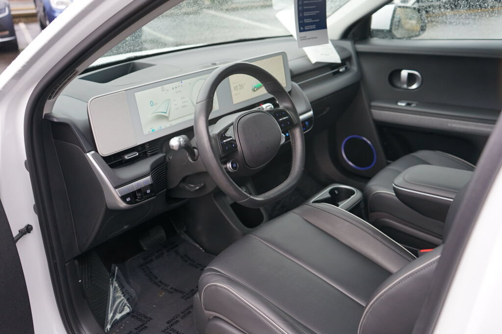 Certified 2023 Hyundai Ioniq 5 Limited AWD/4WD image 14
