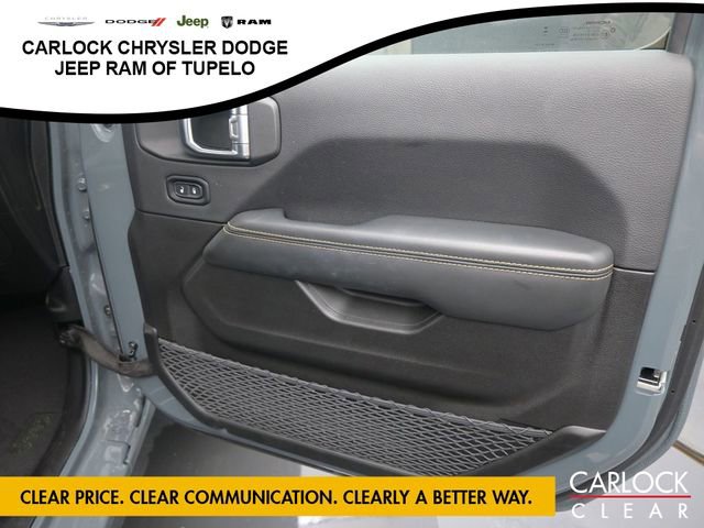 Used 2025 Jeep Wrangler Sahara w/ Safety Group image 35