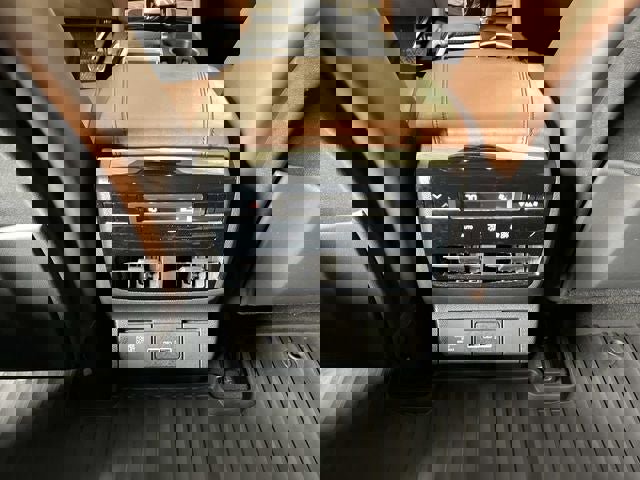 Used 2024 Acura MDX SH-AWD w/ Technology Package image 15